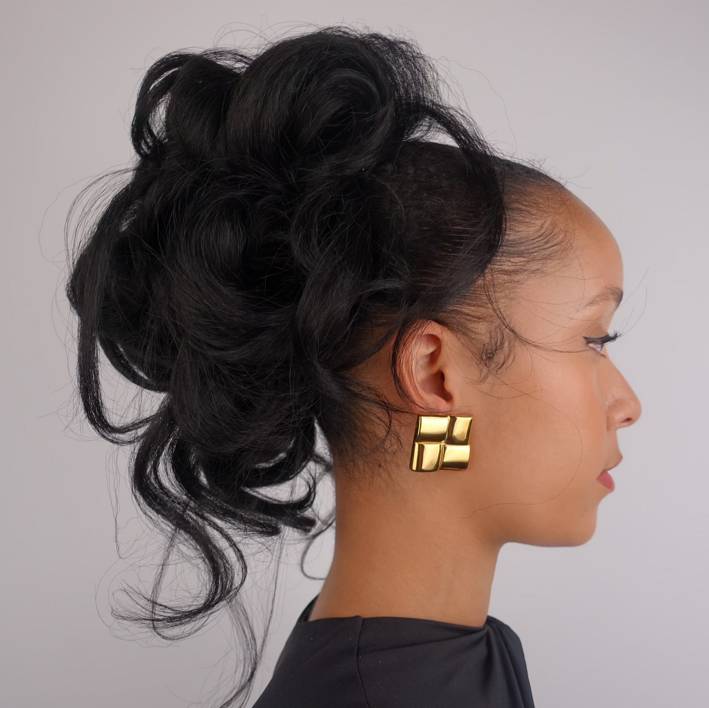 HALLE EARRING