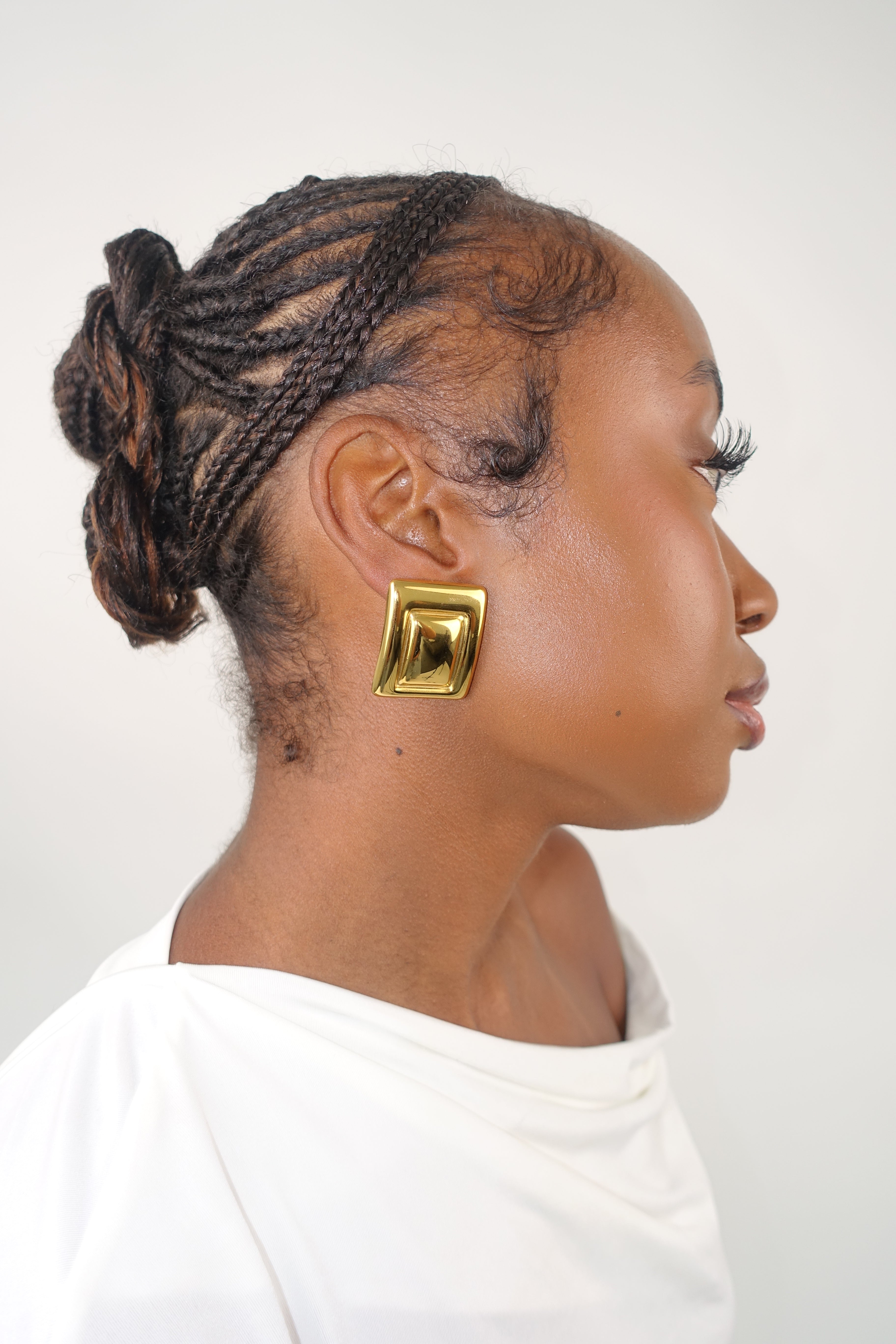 LAYLA GOLD EARRING