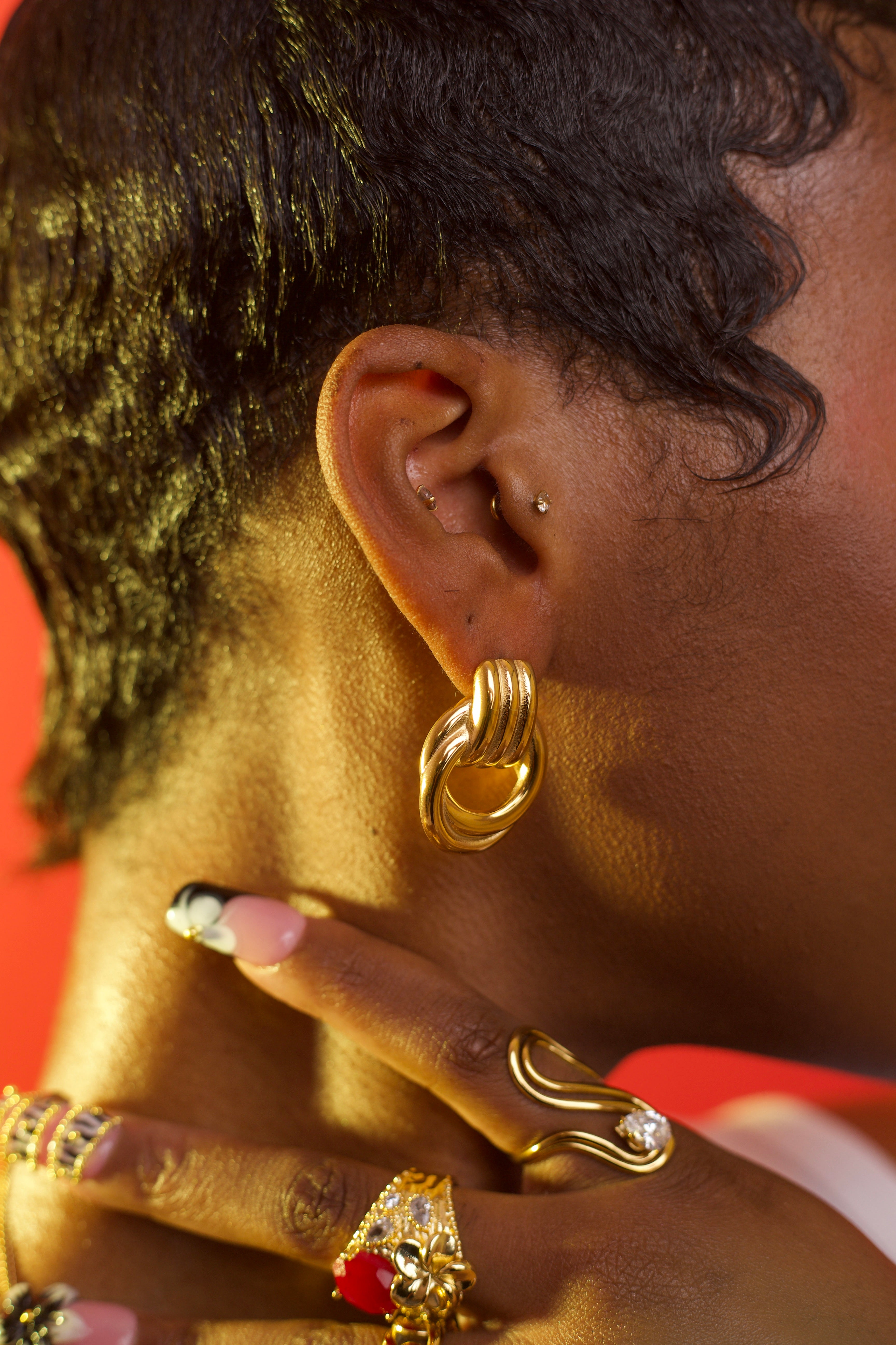 KNOT STUDS GOLD