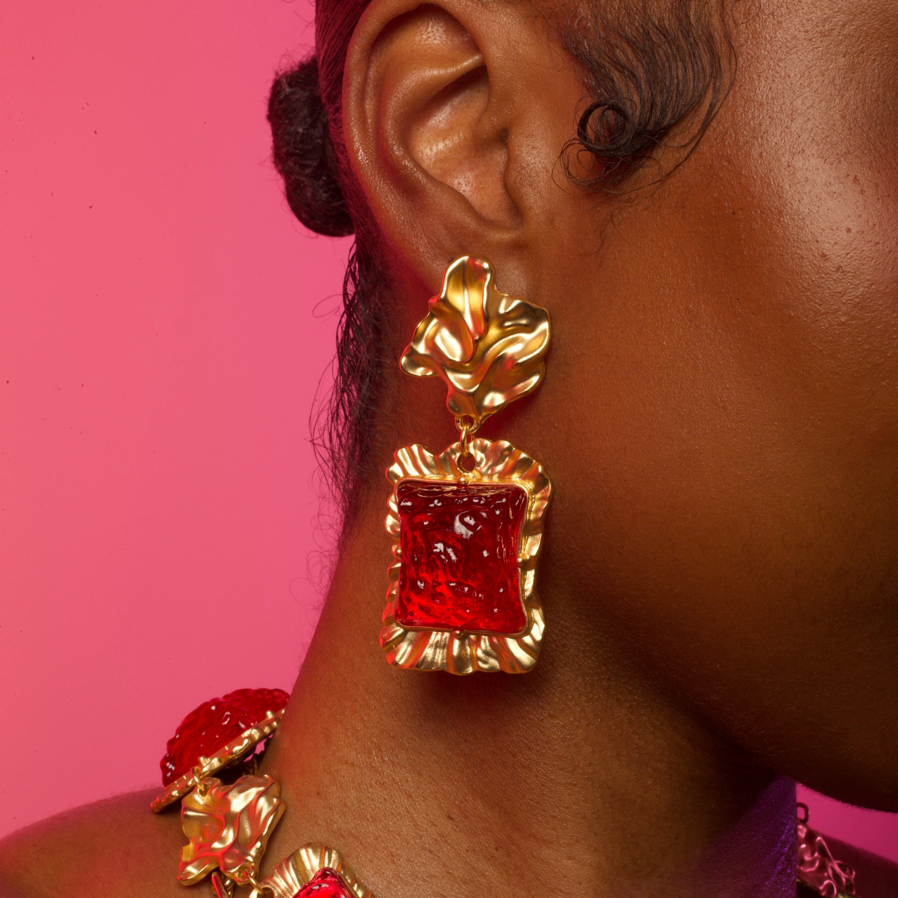 OWIA EARRING RED