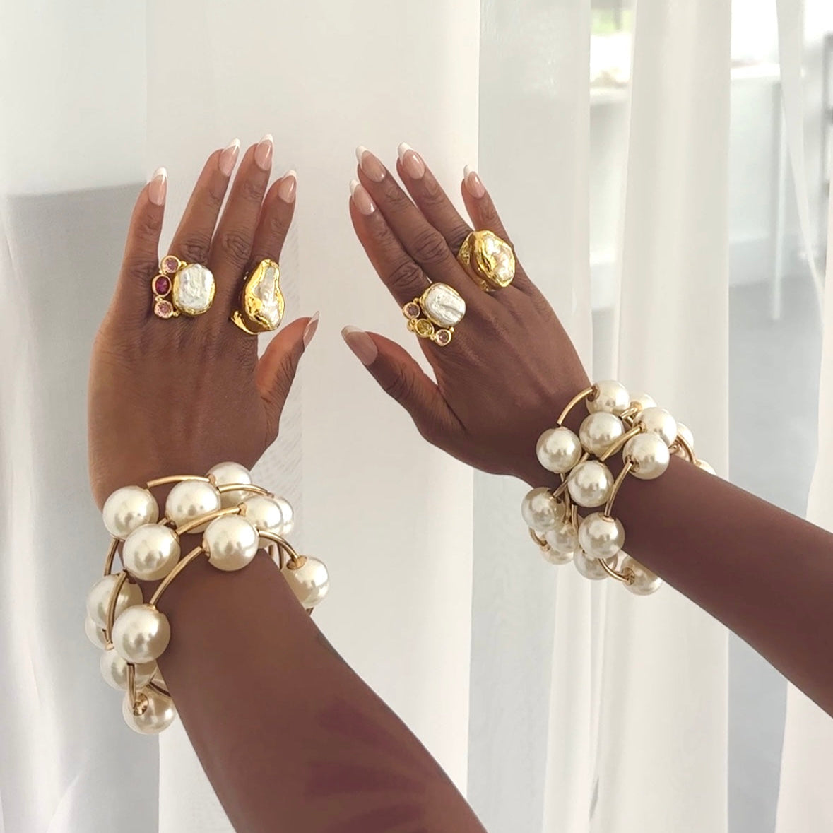 TALIA BRACELETS PEARL