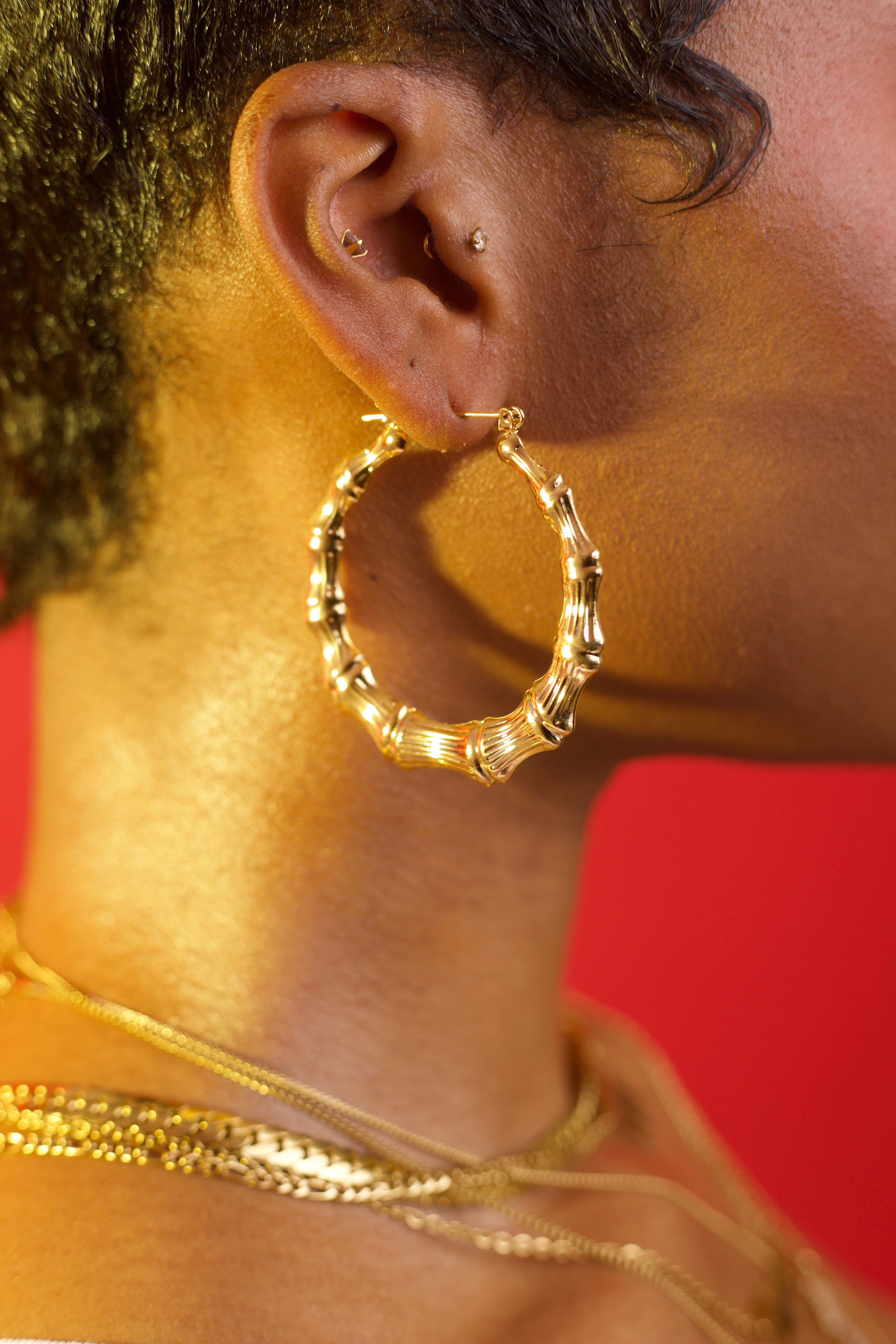 MEDIUM BAMBOO HOOPS GOLD