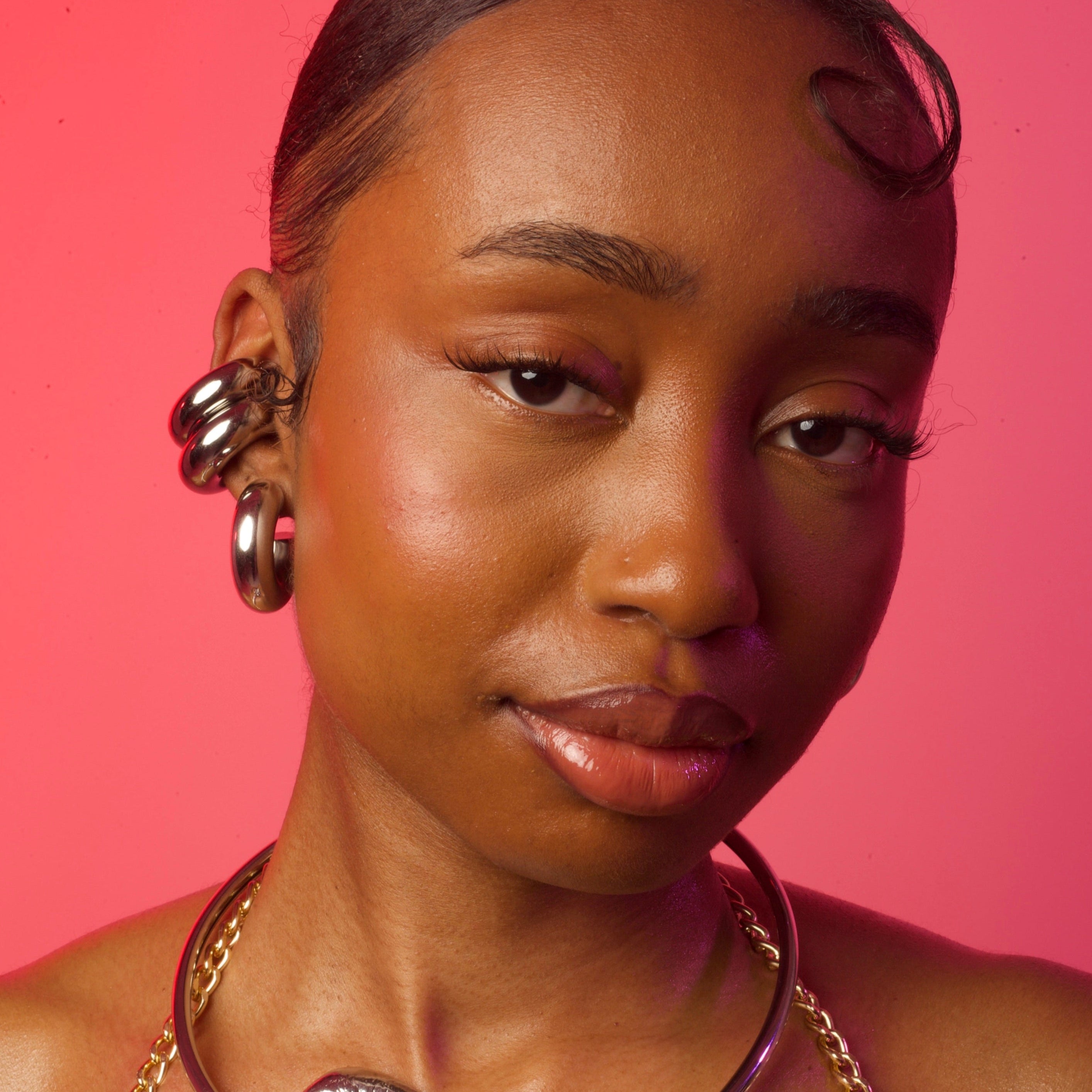 NOLA HOOP EARRING SILVER
