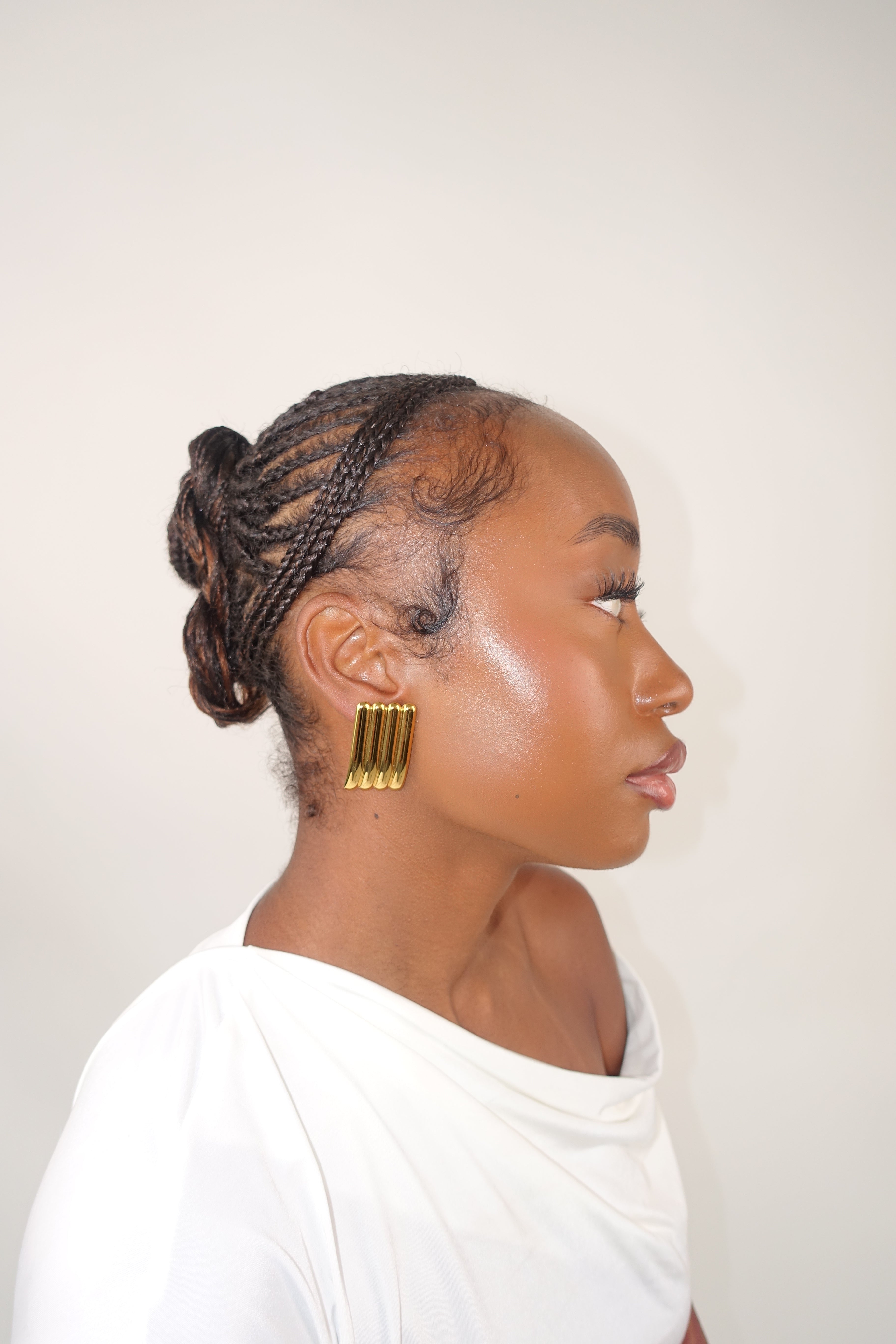 NIA GOLD EARRING