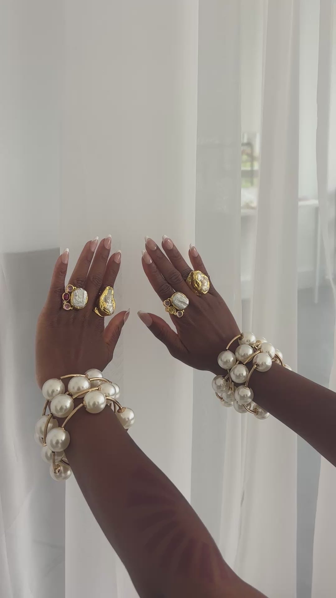 TALIA BRACELETS PEARL